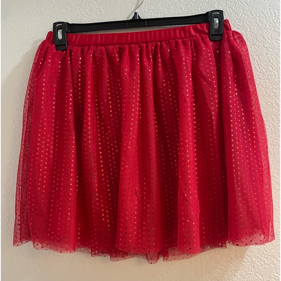 Red Mesh Skirt, Girls Size XL (14-16), NWT, Great for Christmas 🎄 or V-Day ❤️ - Picture 1 of 5